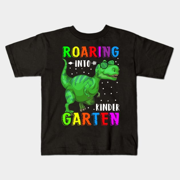 Roaring into kindergarten Kids T-Shirt by luisharun